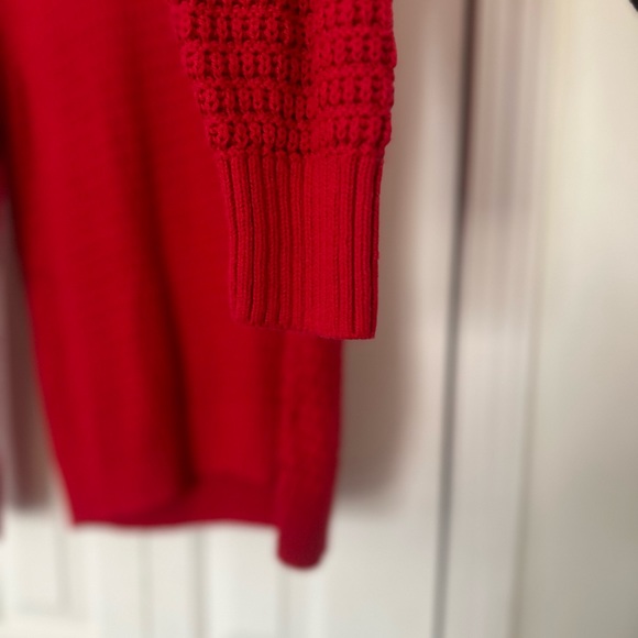 Old Navy Red Sweater - Picture 6 of 6